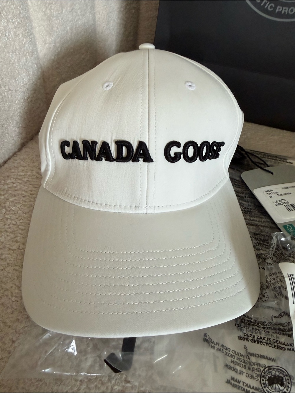 Canada Goose Tech Cap White